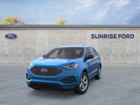 New 2024 Ford Edge SE image 2