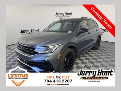 Used 2023 Volkswagen Tiguan SE R-Line