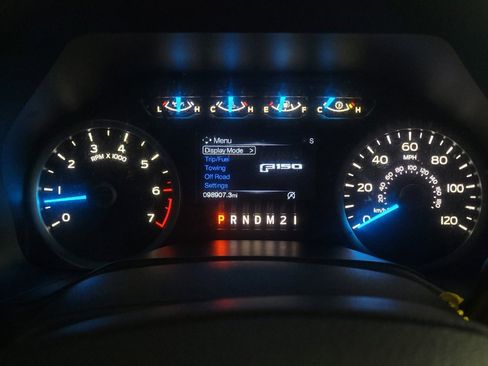 Used 2016 Ford F150 XLT w/ Equipment Group 302A Luxury AWD/4WD image 23