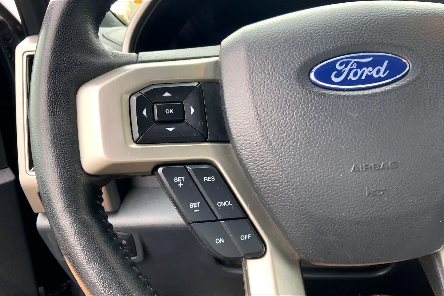 Used 2022 Ford F250 Lariat w/ Black Appearance Package AWD/4WD image 24