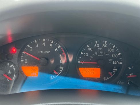 Used 2006 Nissan Xterra S image 16