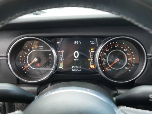 Used 2022 Jeep Gladiator Overland w/ Popular Equipment Package AWD/4WD image 25