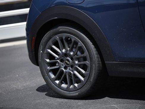 New 2026 MINI Cooper S FWD image 5