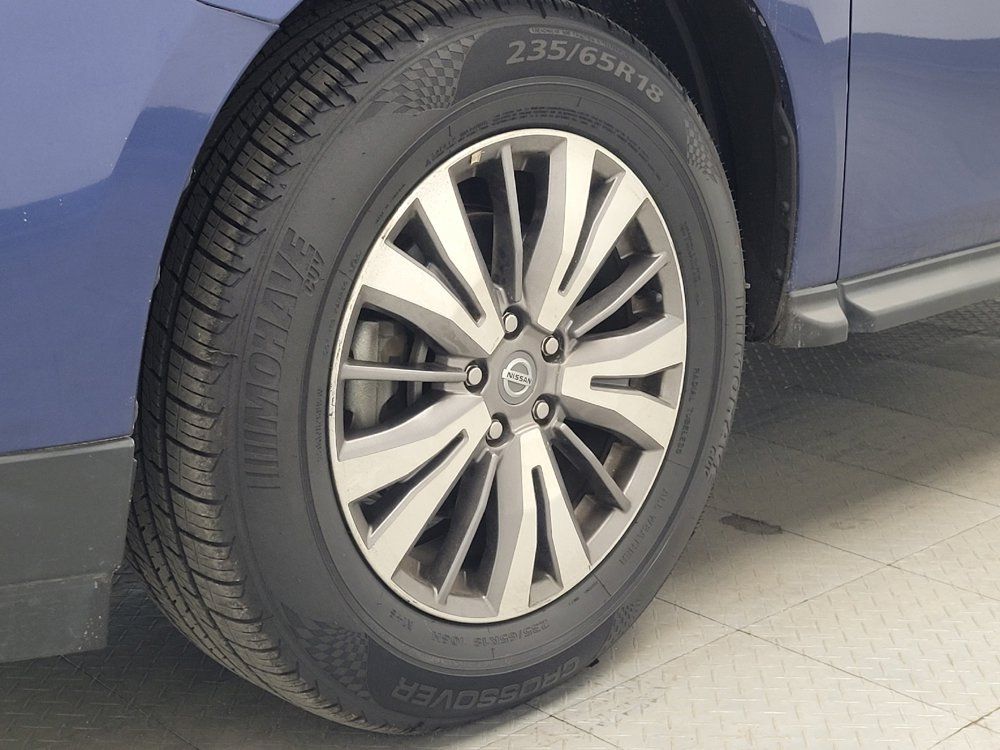 Used 2020 Nissan Pathfinder SV FWD image 31