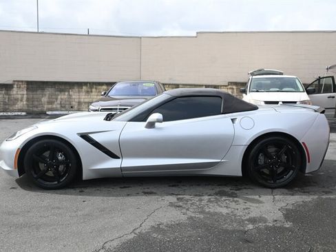 Used 2014 Chevrolet Corvette Stingray Convertible RWD image 7