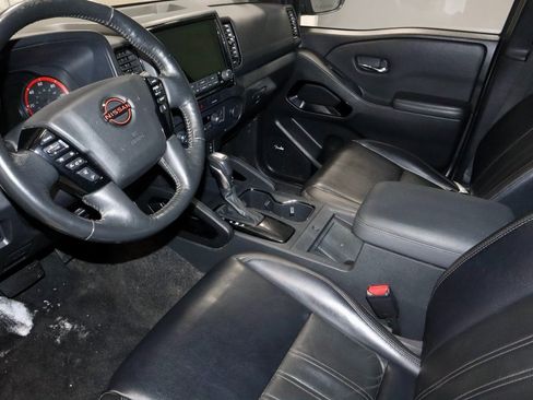 Used 2022 Nissan Frontier PRO-4X w/ Pro-4X Premium Package image 23