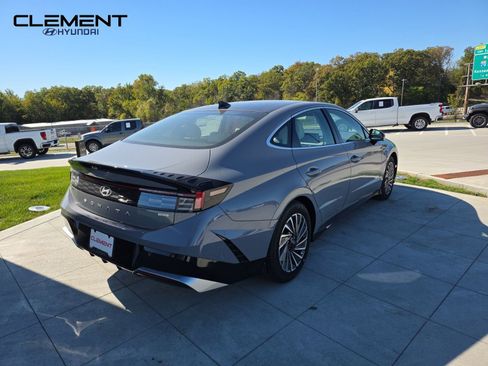 New 2026 Hyundai Sonata Limited image 6