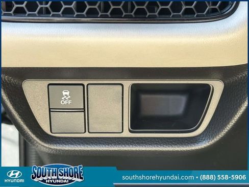 Used 2023 Honda HR-V LX image 20
