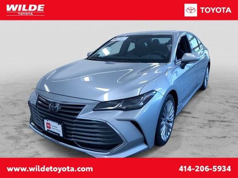 Certified 2021 Toyota Avalon Limited FWD image 1