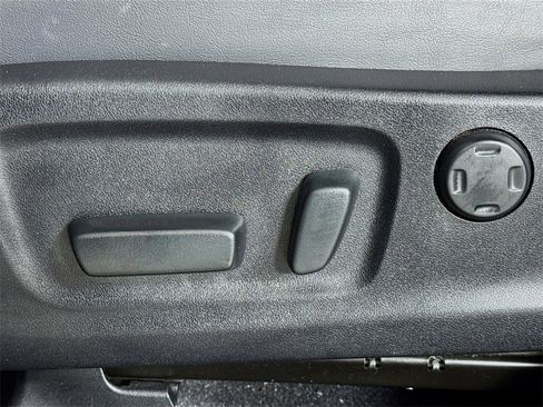 Used 2019 Lexus RX 450hL AWD image 18