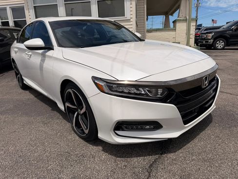 Used 2020 Honda Accord Sport image 7