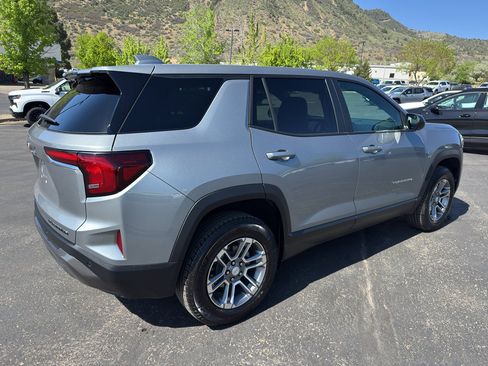 Used 2025 GMC Terrain Elevation AWD/4WD image 7
