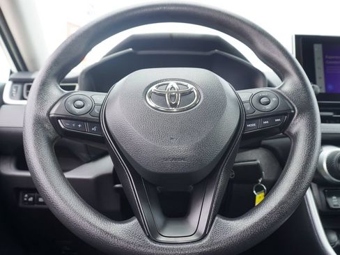 Certified 2025 Toyota RAV4 LE FWD image 20