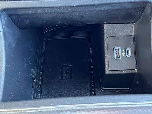 Used 2022 Ford Edge SEL w/ Convenience Package image 27