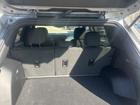 Used 2025 GMC Terrain Elevation AWD/4WD image 12