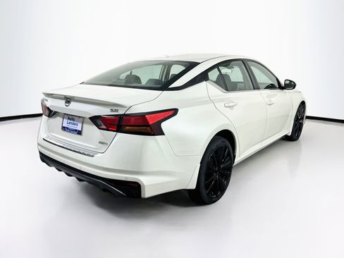 Used 2020 Nissan Altima 2.5 SR w/ Premium Package AWD/4WD image 5