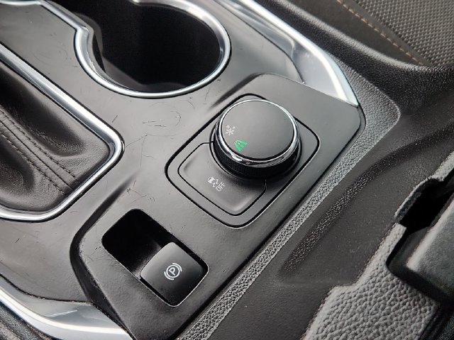 Used 2020 Chevrolet Traverse LS FWD image 43