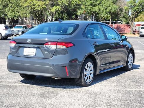 Used 2026 Toyota Corolla LE FWD image 4