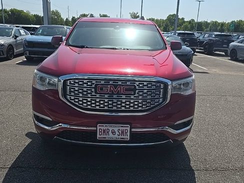 Used 2019 GMC Acadia Denali AWD/4WD image 5