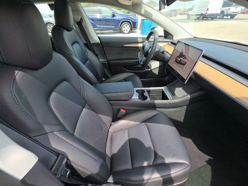 Used 2022 Tesla Model 3 Long Range AWD/4WD image 12