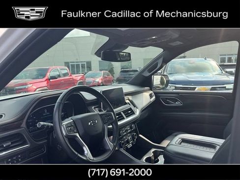 Used 2023 Chevrolet Suburban Z71 w/ Luxury Package AWD/4WD image 21