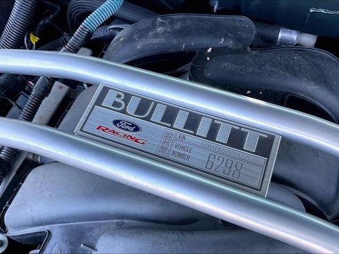 Used 2009 Ford Mustang GT image 28