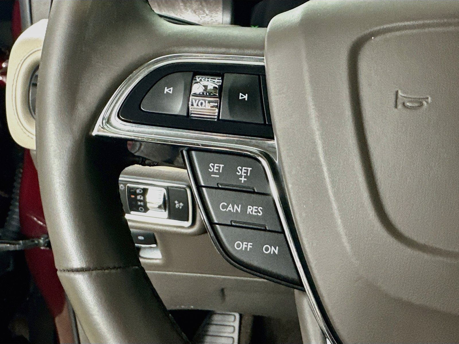 Used 2021 Lincoln Nautilus Reserve AWD/4WD image 18