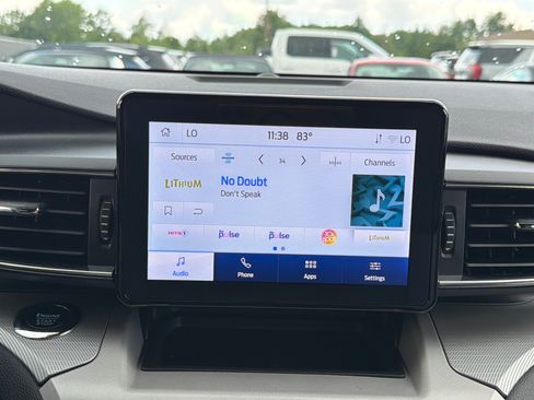 Used 2023 Ford Explorer XLT w/ Equipment Group 202A AWD/4WD image 19