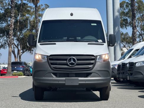 New 2026 Mercedes-Benz Sprinter 3500 image 3