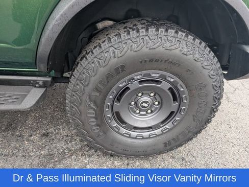 Used 2025 Ford Bronco Badlands w/ Sasquatch Package AWD/4WD image 21