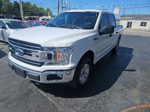 Used 2018 Ford F150 XLT AWD/4WD image 4