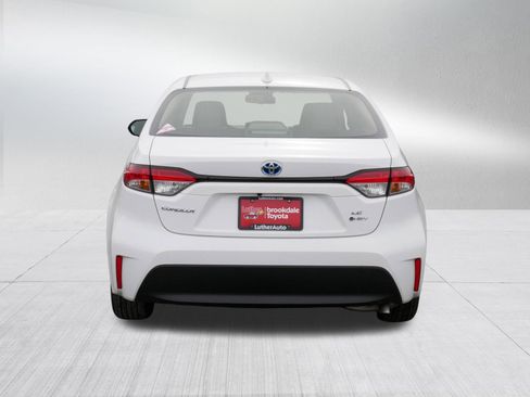 Certified 2025 Toyota Corolla LE w/ Convenience Package image 6