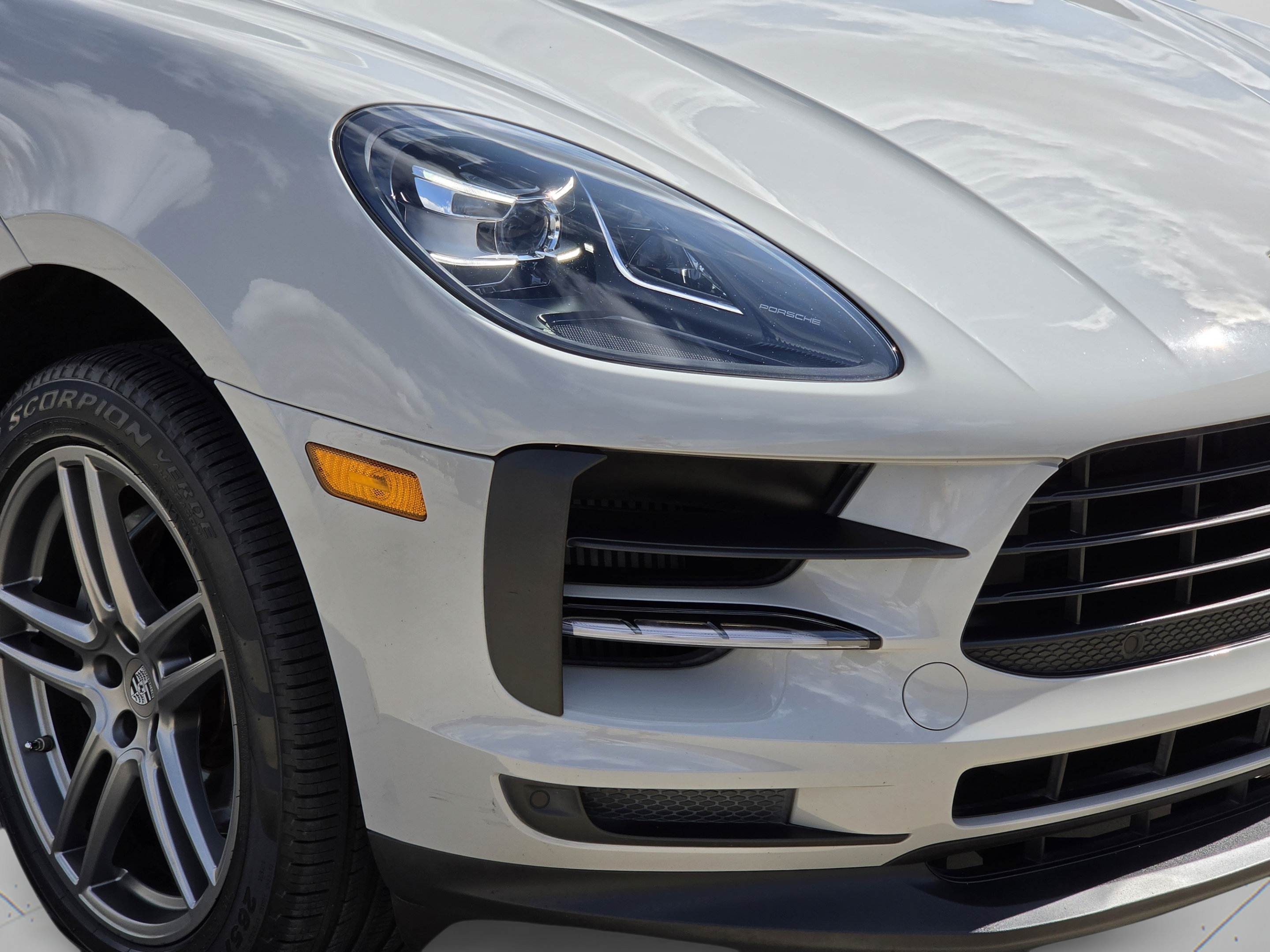 Used 2020 Porsche Macan S AWD/4WD image 29