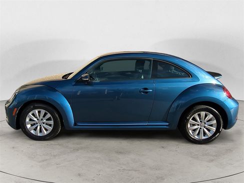 Used 2019 Volkswagen Beetle 2.0T S image 2