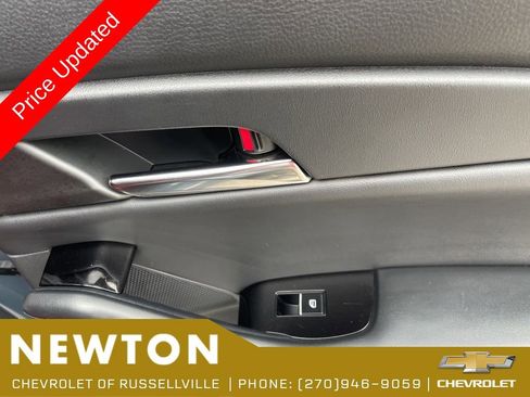 Used 2025 MAZDA CX-30 AWD 2.5 S w/ Preferred Package image 27