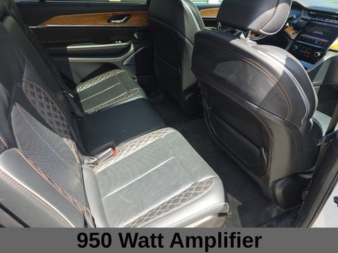 Used 2022 Jeep Grand Cherokee L Summit AWD/4WD image 19