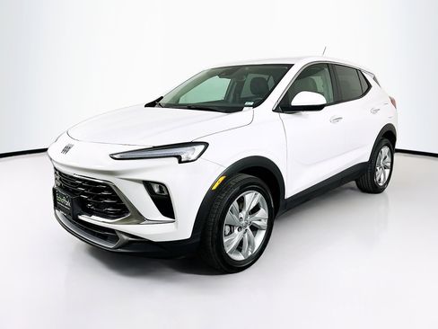 Used 2025 Buick Encore GX Preferred image 3