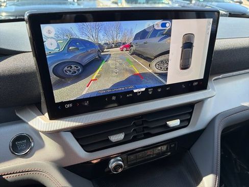 New 2026 Ford Explorer Active w/ Active Comfort Package AWD/4WD image 19