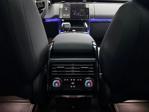 Used 2025 Land Rover Range Rover Sport SV Edition Two image 20