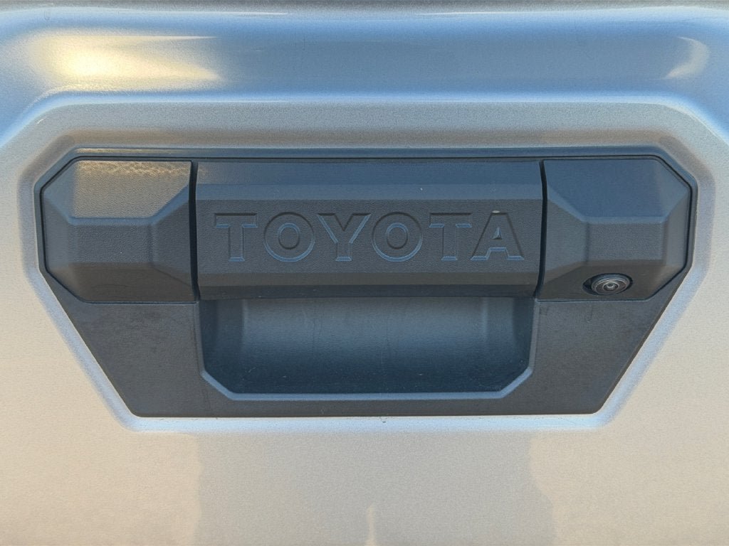 Used 2026 Toyota Tacoma TRD Sport AWD/4WD image 34