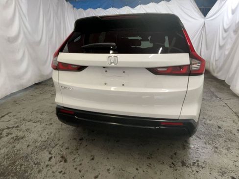 Certified 2025 Honda CR-V EX image 7