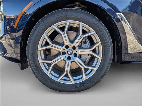 New 2026 BMW X7 xDrive40i image 9