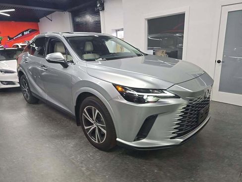 Used 2023 Lexus RX 350 Premium w/ Accessory Package image 9