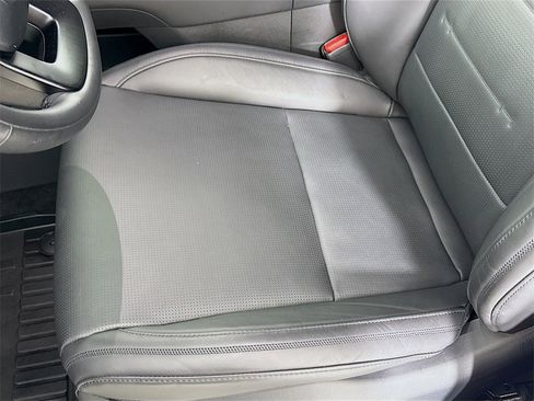 Used 2025 Hyundai Santa Fe Calligraphy image 21