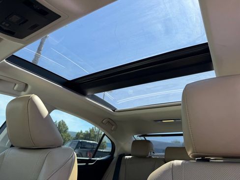 Used 2021 Lexus ES 350 w/ Accessory Package 2 FWD image 2