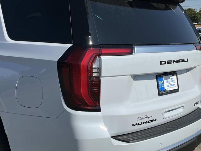 New 2026 GMC Yukon Denali w/ Denali Reserve Package AWD/4WD image 11