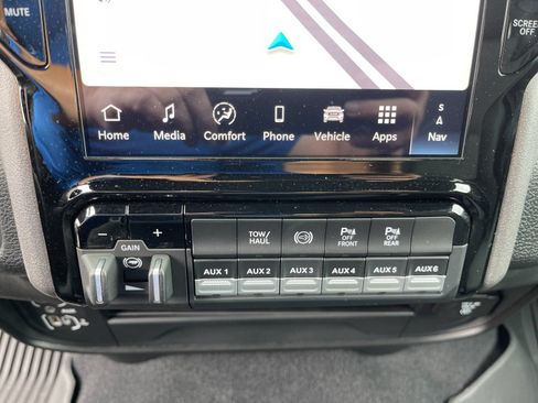 New 2026 RAM 2500 Tradesman AWD/4WD image 22
