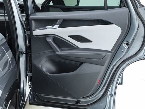 New 2026 Volkswagen Tiguan SE R-Line image 70