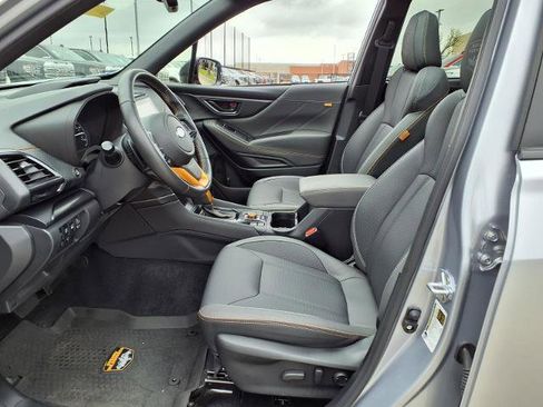 Used 2025 Subaru Forester Wilderness w/ Convenience Package image 19