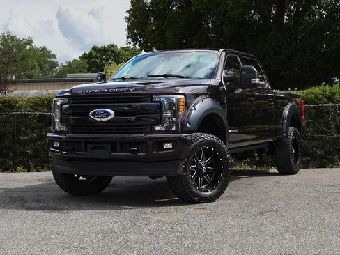Used 2019 Ford F250 Lariat AWD/4WD image 1